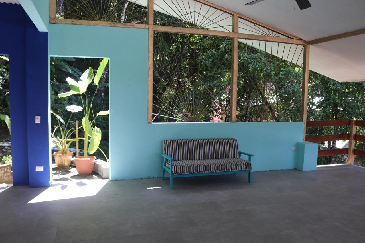 Planet B Hostel Quepos Exterior photo